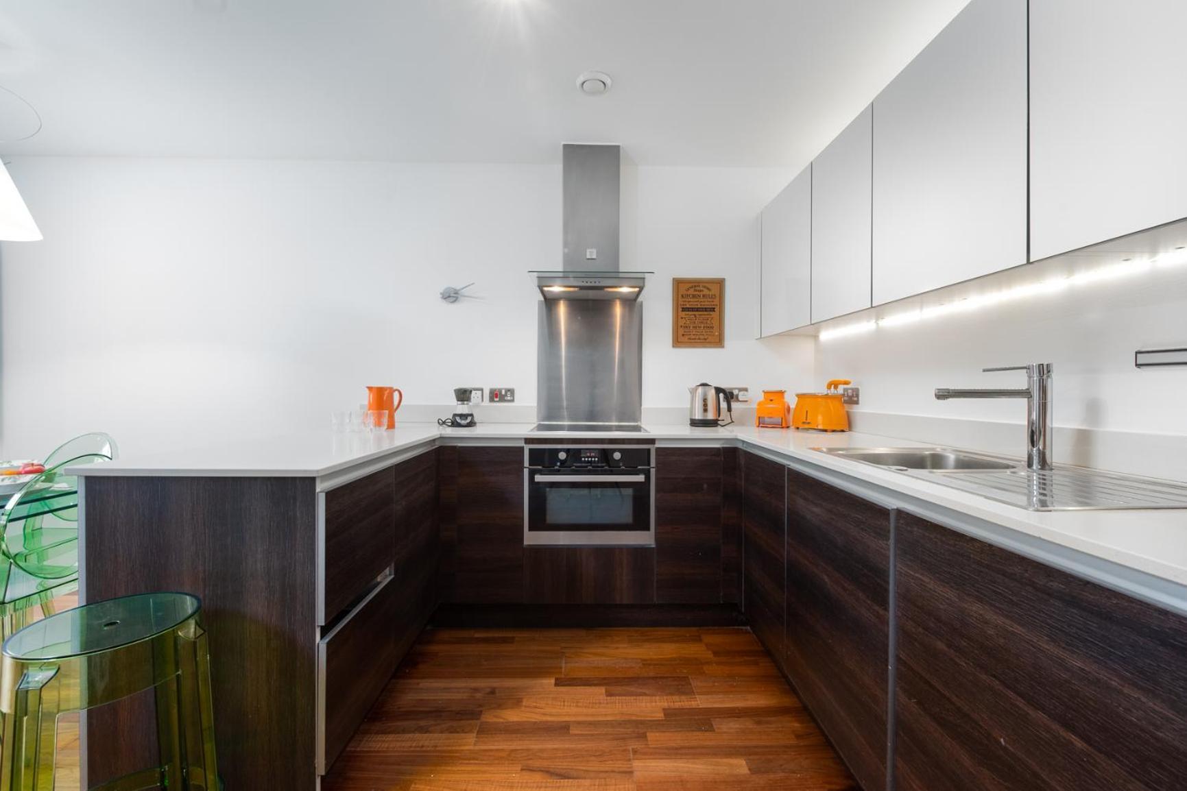 Apartament Two Bedroom Flat With Balcony In Central Wimbledon