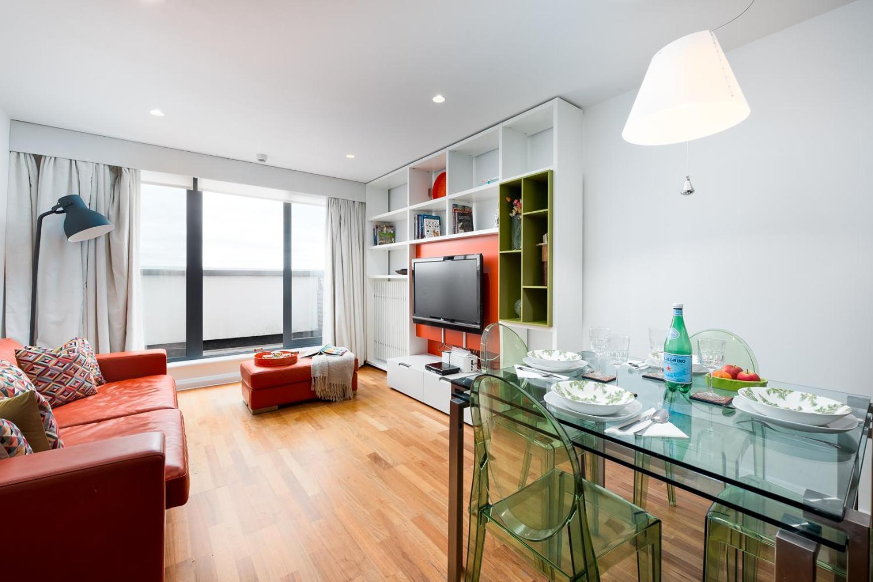 Apartament Two Bedroom Flat With Balcony In Central Wimbledon *